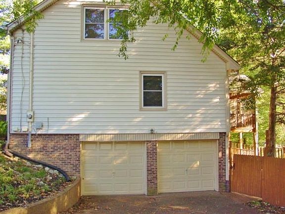 4th image of 2605 Mesa Dr