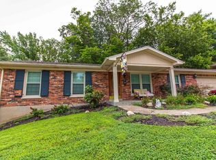 7407 Colt Dr, Louisville, KY 40214