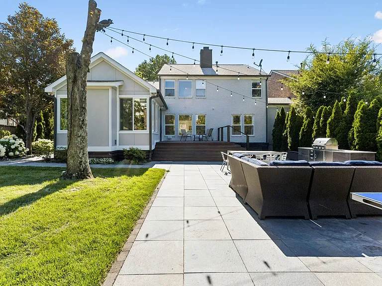 3926 Vailwood Dr — Photo 57