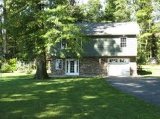 1083 Woodlyn Dr, Denver, PA 17517