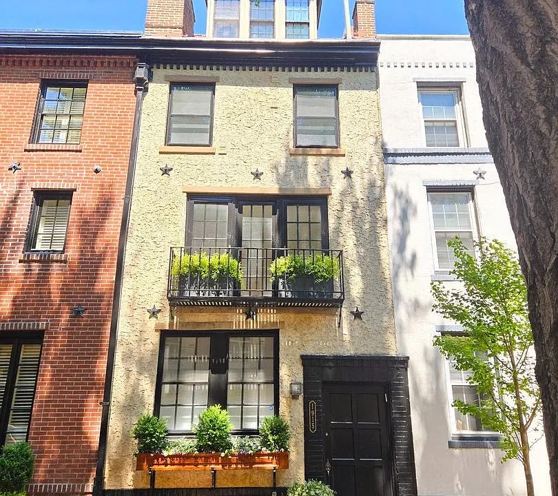 1915 Panama St