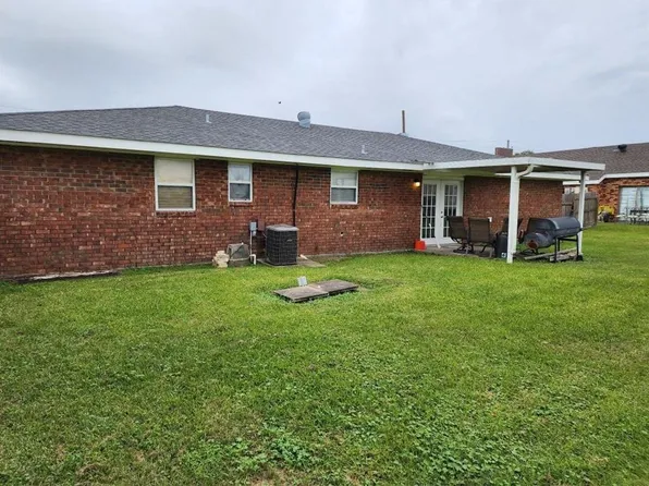 129 Johnny Dufrene Dr, Raceland, LA 70394