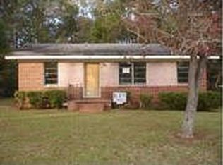 1216 12th Ave SW, Moultrie, GA 31768