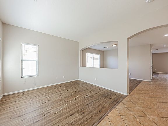 4th image of 24236 W Lasso Ln