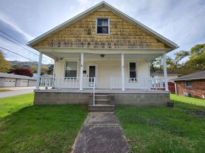 726 N 4th Ave, Paden City, WV, 26159