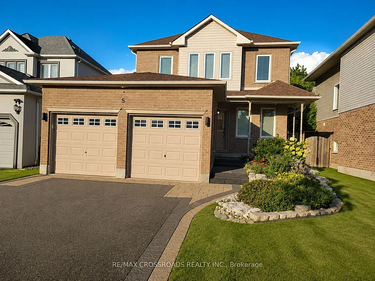 5 Robert Correll Ct — Photo 2
