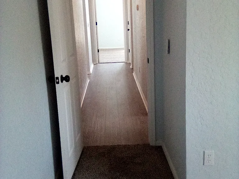 8229 N McKee Blvd — Photo 21