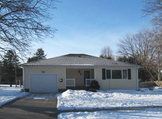 755 W 6th St, Garner, IA 50438