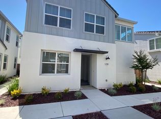 17483 Beachwood Rd, Lathrop, CA 95330