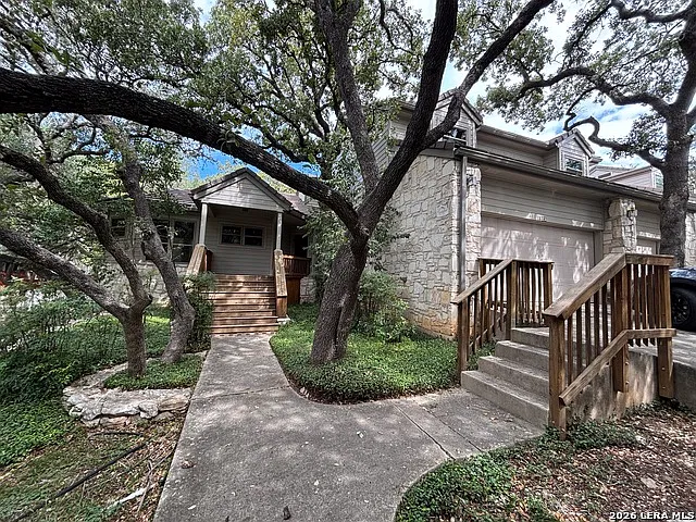 3 bed, 2.5 bath, 2832 sqft, $2,900 — Photo 1