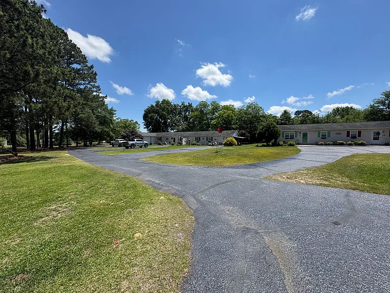 135 Westwinds Dr — Photo 14