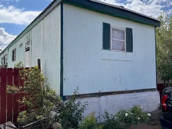 64 Comanche Ln, Los Lunas, NM 87031