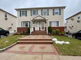14580 9th Ave, Whitestone, NY