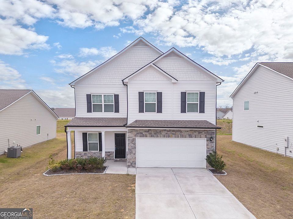 1st image of 95 Royal Oak Dr NE