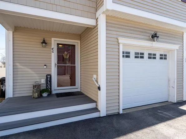 46 Cranberry Way #15, Manchester, NH 03019