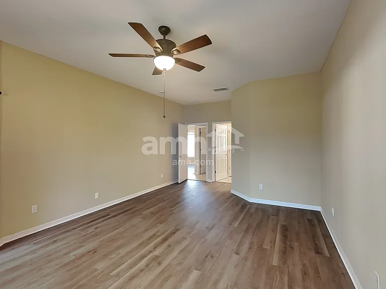 1601 Shadowood Ct — Photo 11
