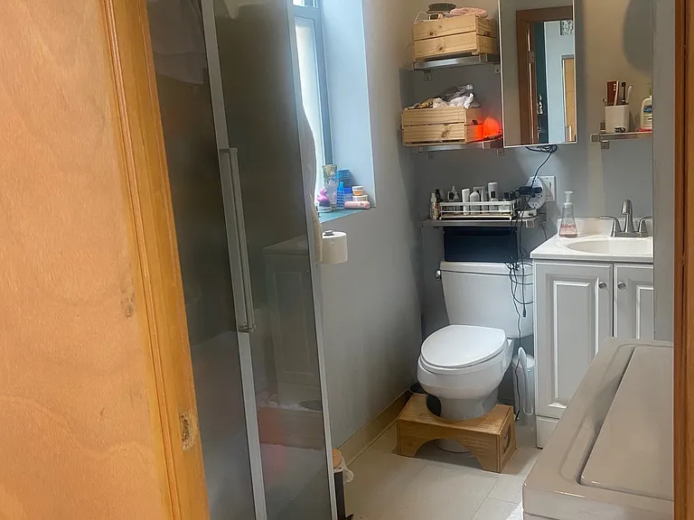 1151 W Erie St #3R — Photo 17