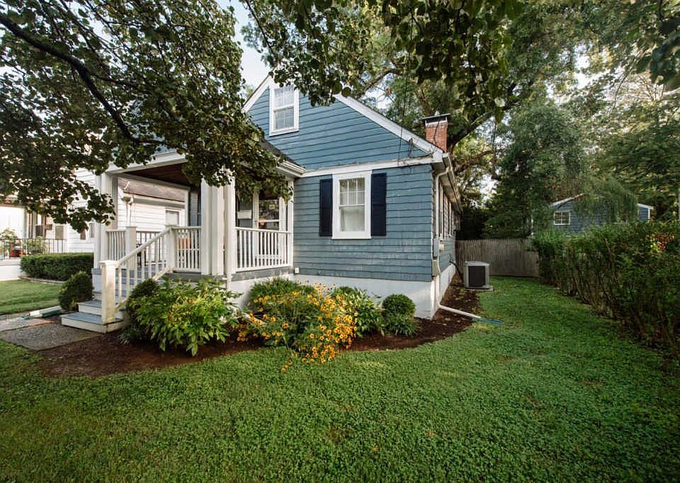 1st image of 6926 Cambridge Ave