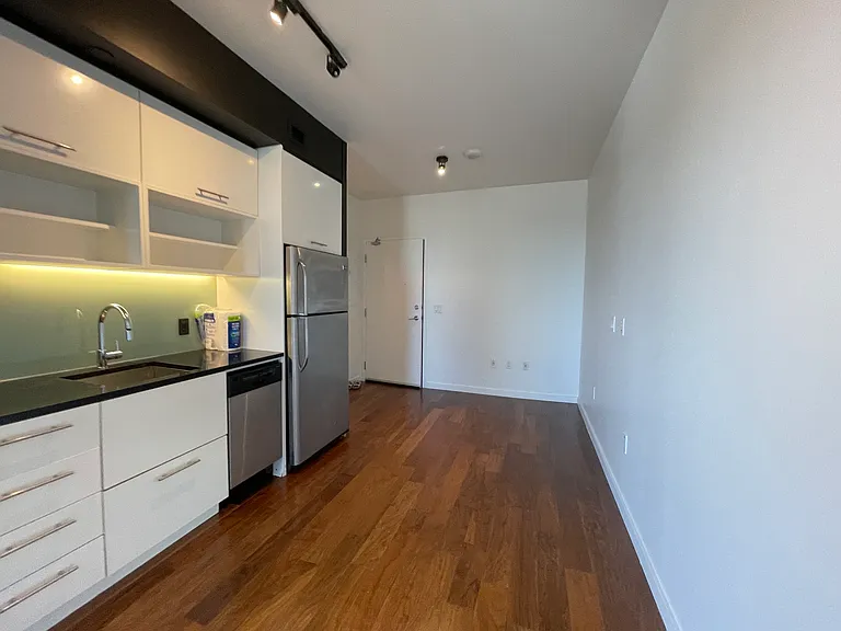 1 Shaw St #1129 — Photo 5