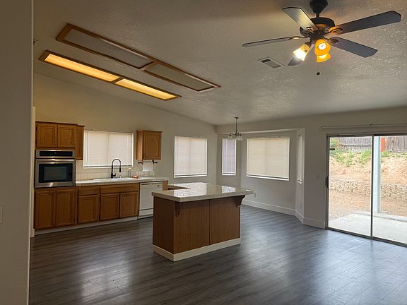 4th image of 13333 Medicine Bow Ct