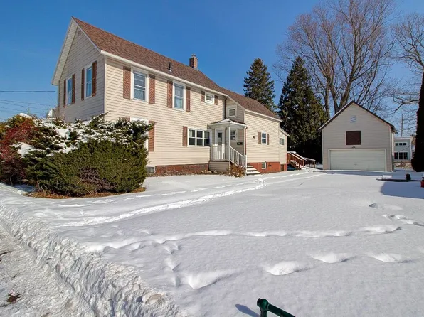 137 Weaver Street, Winooski, VT 05404