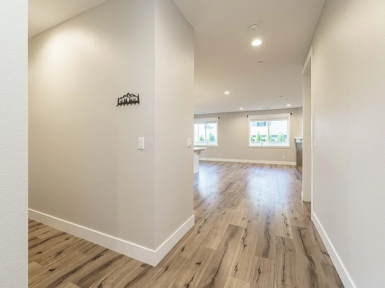 8989 N Kale Cir — Photo 8