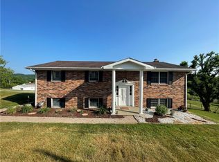 405 Vogliano St, Meadow Lands, PA