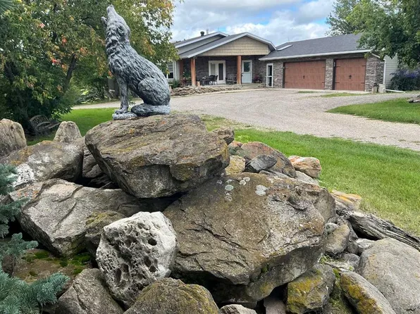 33194 E Township Road 284, Rocky View County, AB T0M 0G0