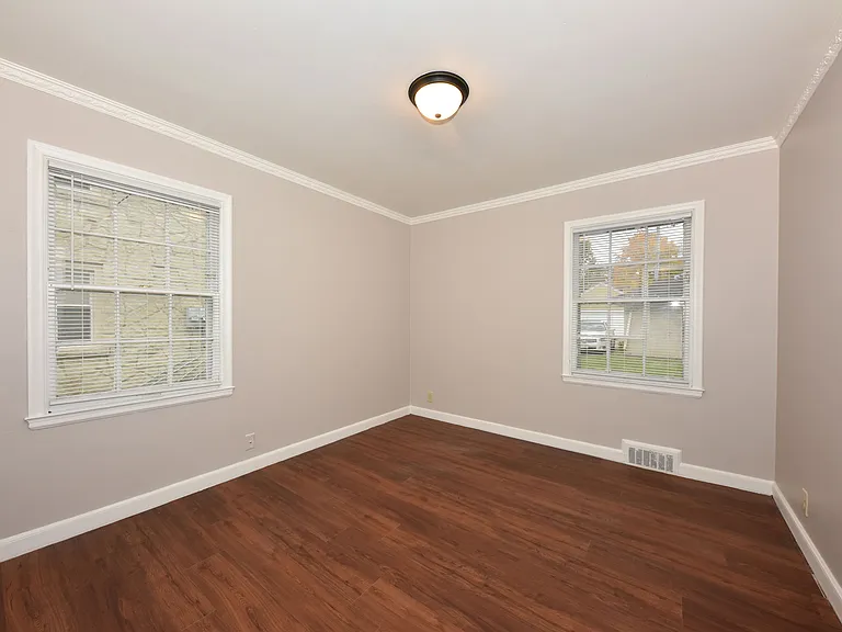 4065 N Sherman Blvd #1 — Photo 9