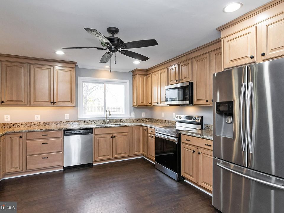 2401 Hunt Pl, Fallston, MD 21047 Zillow