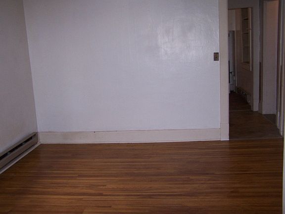 5th image of 117 Lehigh Ave