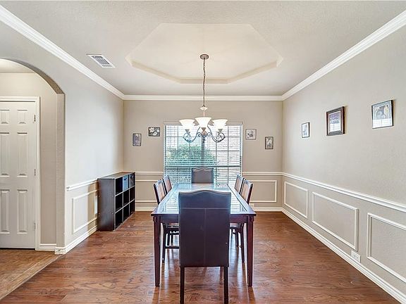 2nd image of 9029 Hawley Dr