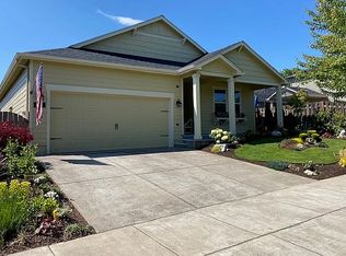 936 35th Ave, Forest Grove, OR 97116