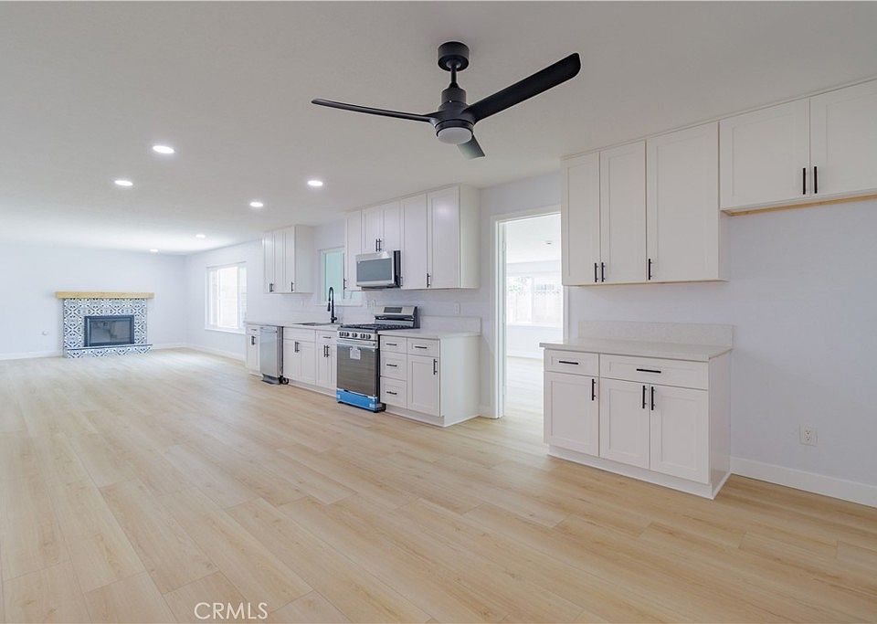 1st image of 25411 Cottage Ave