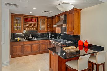 4th image of 535 W End Ave #9A