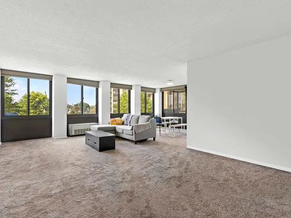300 Winston Dr APT 104, Cliffside Park, NJ 07010