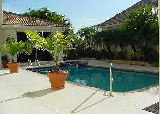 4 bed, 3.5 bath, 3014 sqft, $6,875 — Photo 2