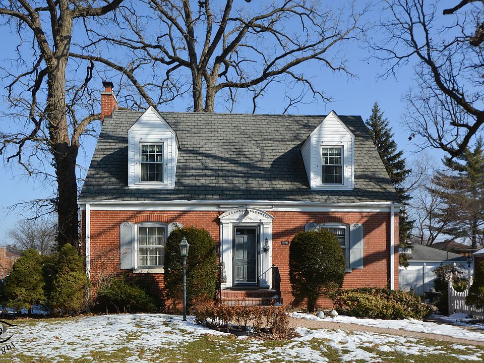 1st image of 10701 S Fairfield Ave