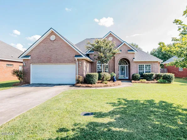 227 Sedgebrooke Dr, Warner Robins, GA 31088