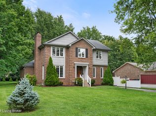 2929 Avon Rd, Louisville, KY 40220
