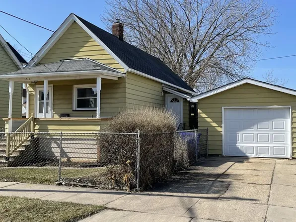 5310 25th Ave, Kenosha, WI 53140