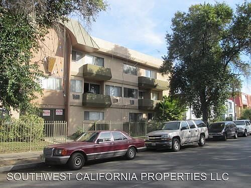 1st image of 8140 Langdon Ave APT 33