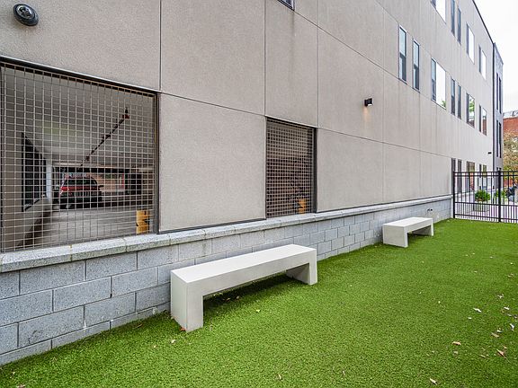 4th image of 507 S 8th St APT 204