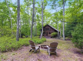 64 Stubtown Rd, Hope Valley, RI 02832