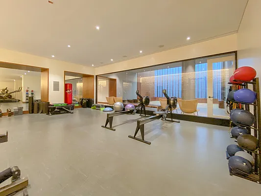 Rented by Oxford Property Group | media 12