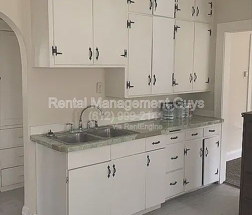 2nd image of 1649 Russell Ave N #1