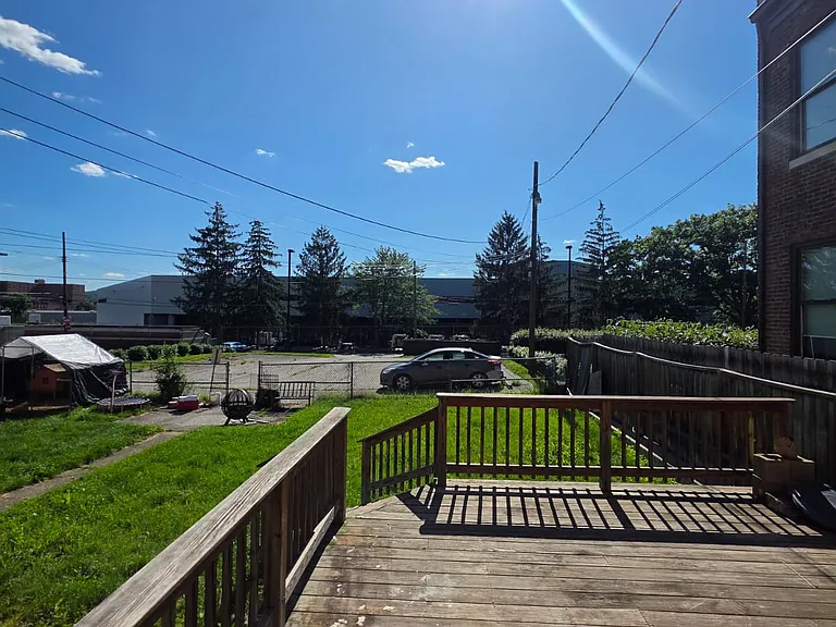 1609 Brighton Pl — Photo 9