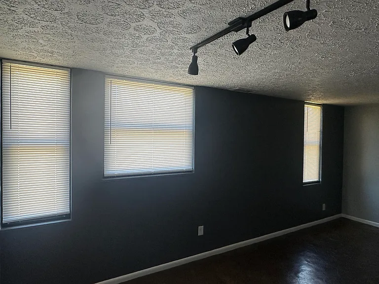 713 Wilkinson Blvd #1 — Photo 16