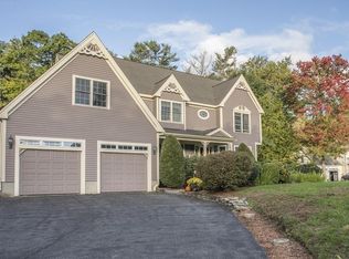 146 Suzanne Dr, Raynham, MA 02767
