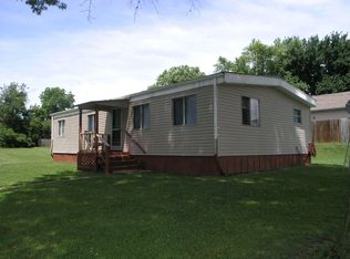 405 E Laurel St, Millstadt, IL
